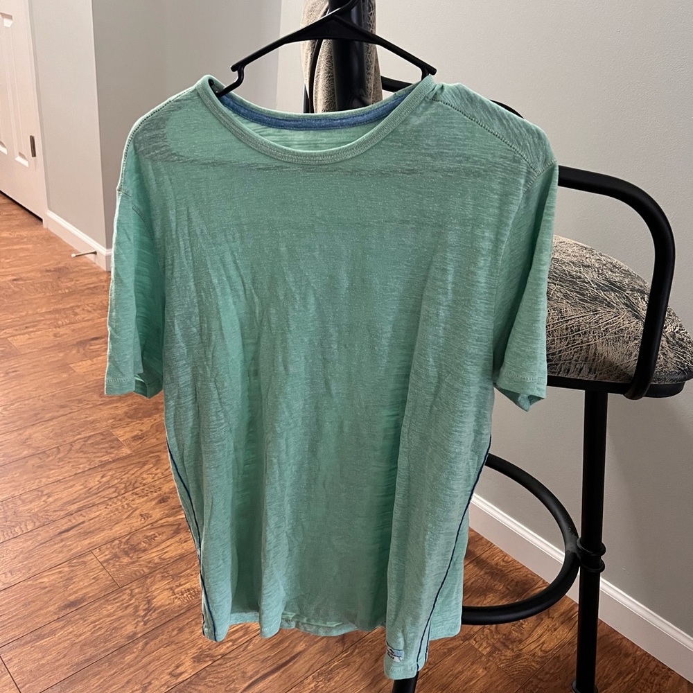 Tommy Bahamas short sleeve shirt